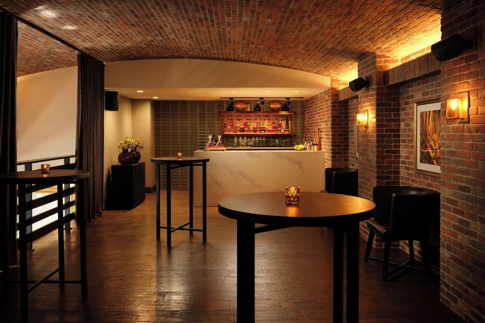 Hotel Distil Autograph Collection - photo 48
