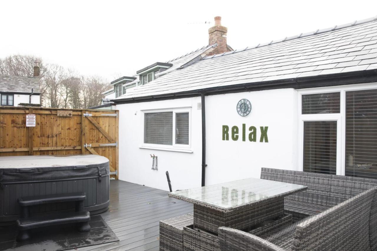 Botanic Cottages in Southport, United Kingdom