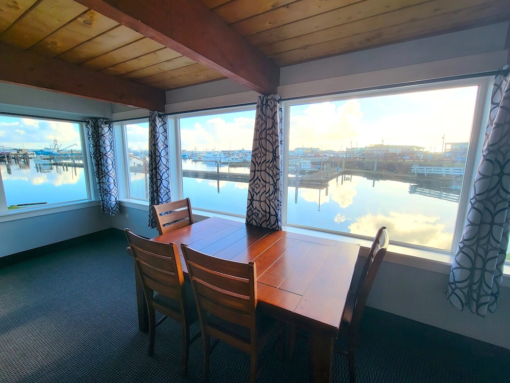 Saltwater Inn - photo 22