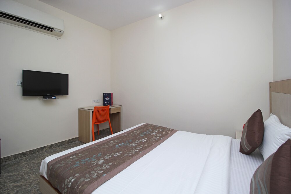 Oyo Rooms 752 Huda City Centr