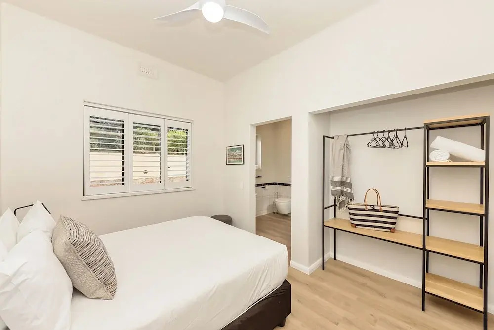 On the Beach in Camps Bay fully equipped 2 bedroom apartment