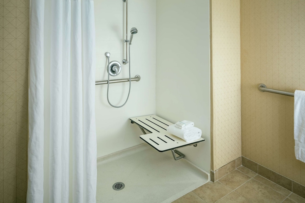 Hampton Inn & Suites Arroyo Grande Pismo Beach Area CA - photo 25