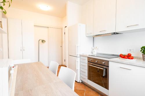 Anima Jesolo Ca Delle Rose Piazza Mazzini Beach & 2 Parkings — 4-Star Luxury Hotel in Lido Di Jesolo, Italy