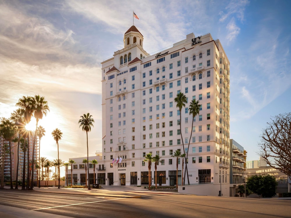 Fairmont Breakers Long Beach in Long Beach, United States