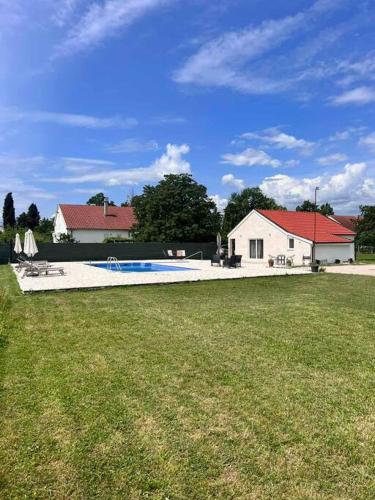 Pool & River House Lazara — 4-Star Luxury Hotel in Danilovgrad, Montenegro