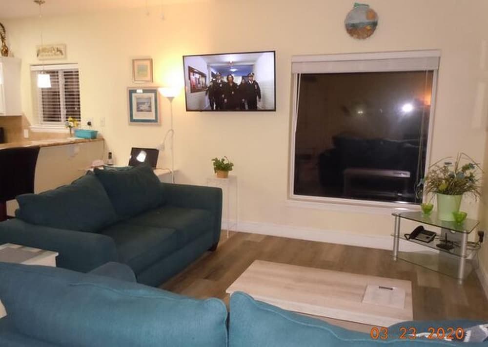 Beachgate CondoSuites & Motel - photo 85