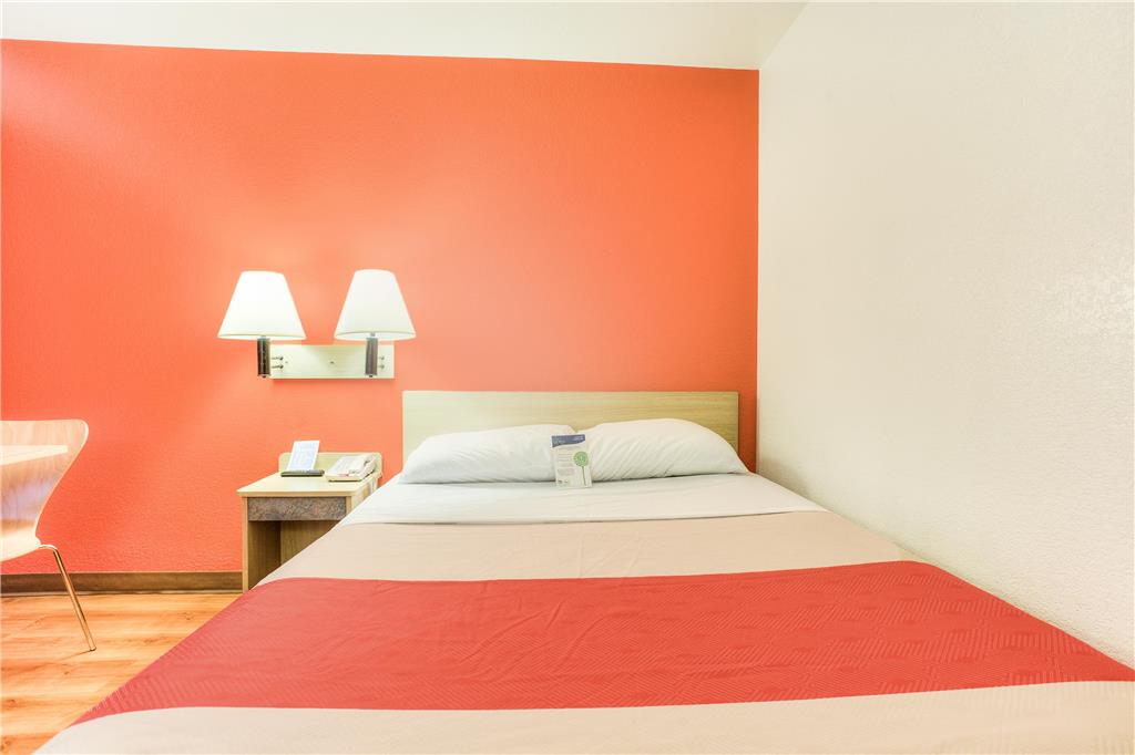 Motel 6 Tigard OR Portland South Lake Oswego - photo 22