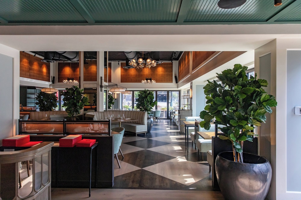 Hutton Hotel - photo 62