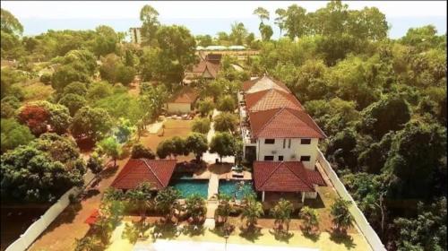 ROOM 1 at CET Resort with Pool Padel Tennis in Klaeng, Thailand