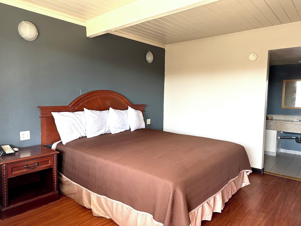 Regency Inn Fresno in Fresno, United States