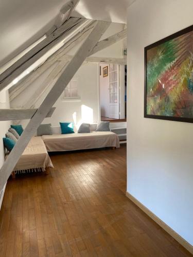 Gîte de caractère 14 couchages in Saint-Maur-Des-Fosses, France