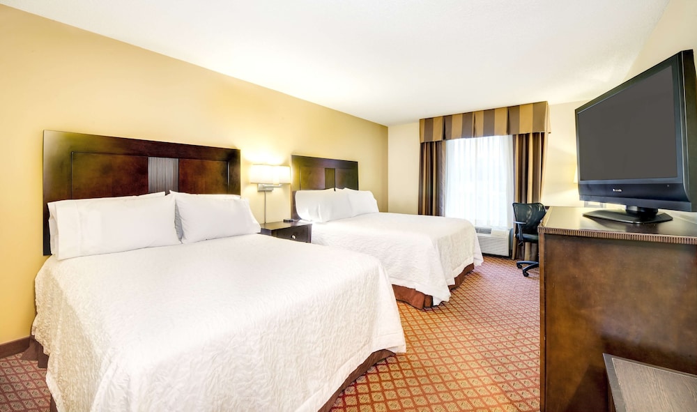 Hampton Inn Suites Scottsboro - photo 5