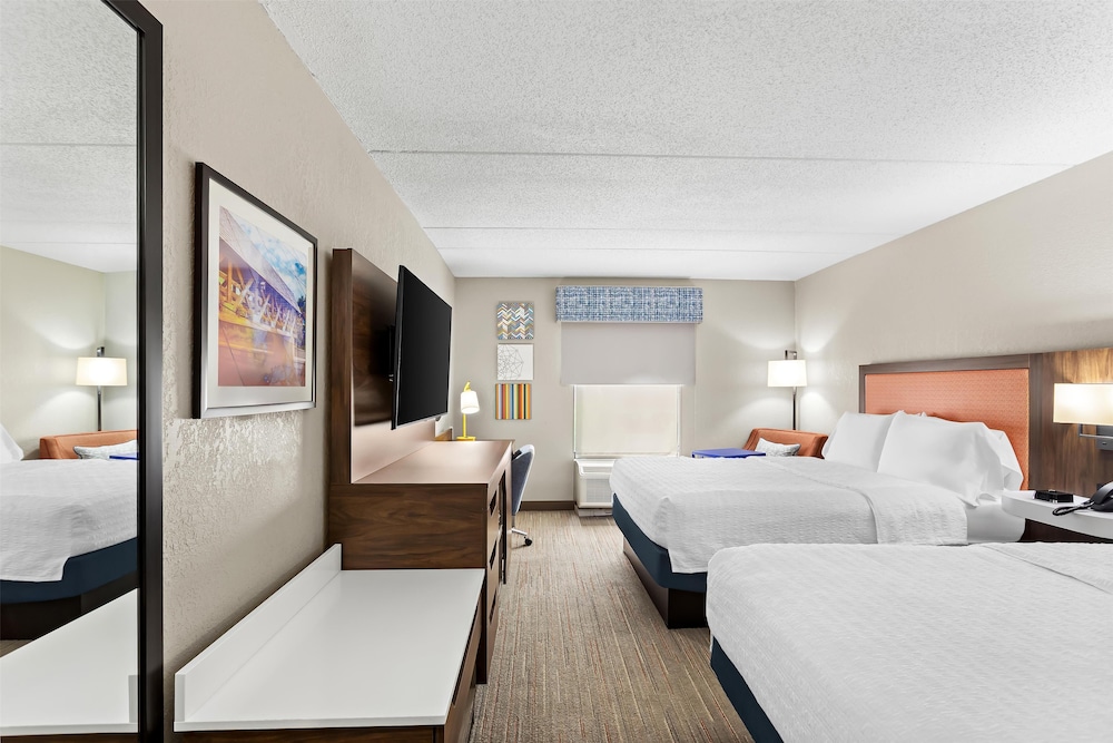 Hampton Inn & Suites Bolingbrook - photo 20
