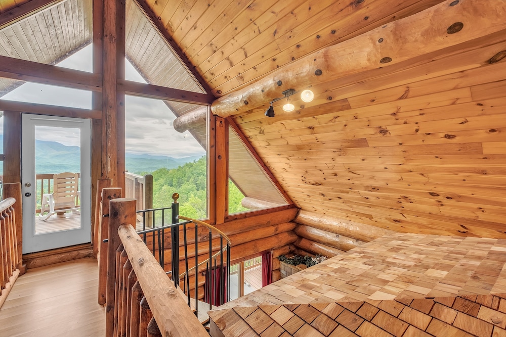 Sky Views Panoramic Views 2 Bedroom Cabin by Heavenly Views Resort - photo 28