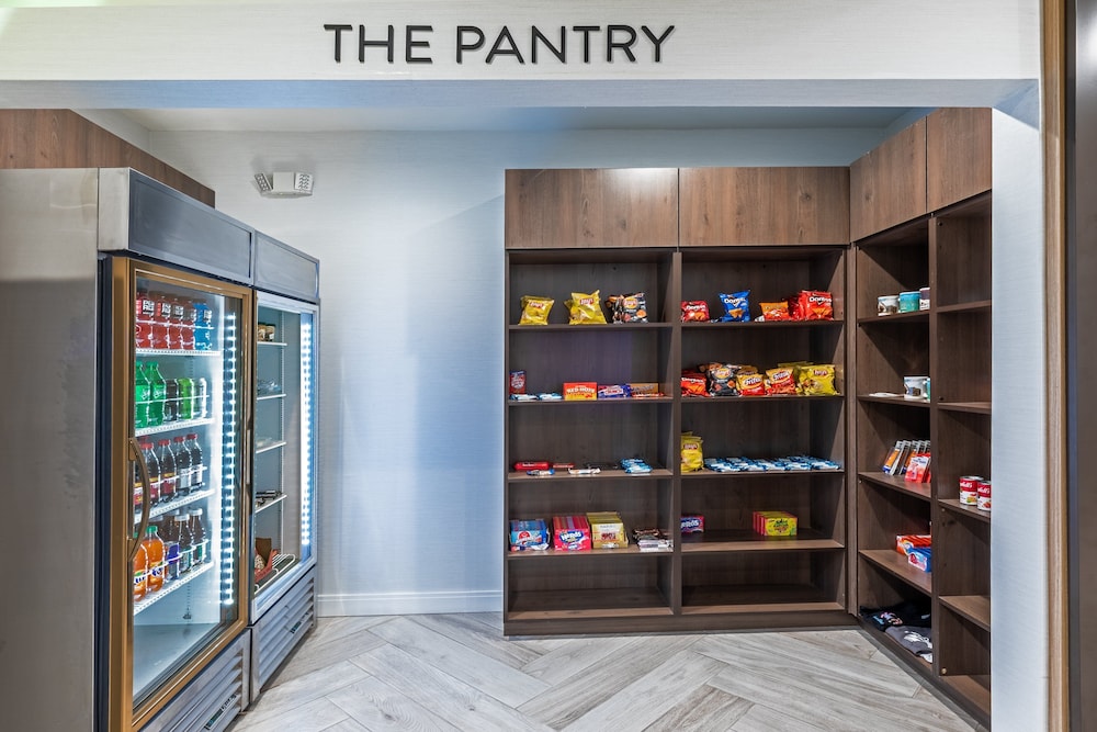 Staybridge Suites Portland by IHG - photo 27