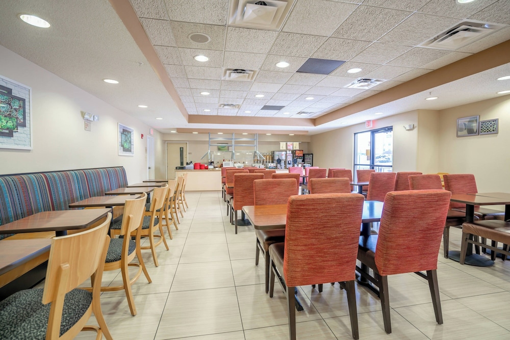 TownePlace Suites by Marriott Rochester - photo 29