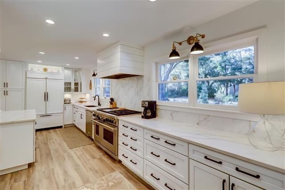 33 S. Sea Pines Drive at the Sea Pines Resort - photo 13