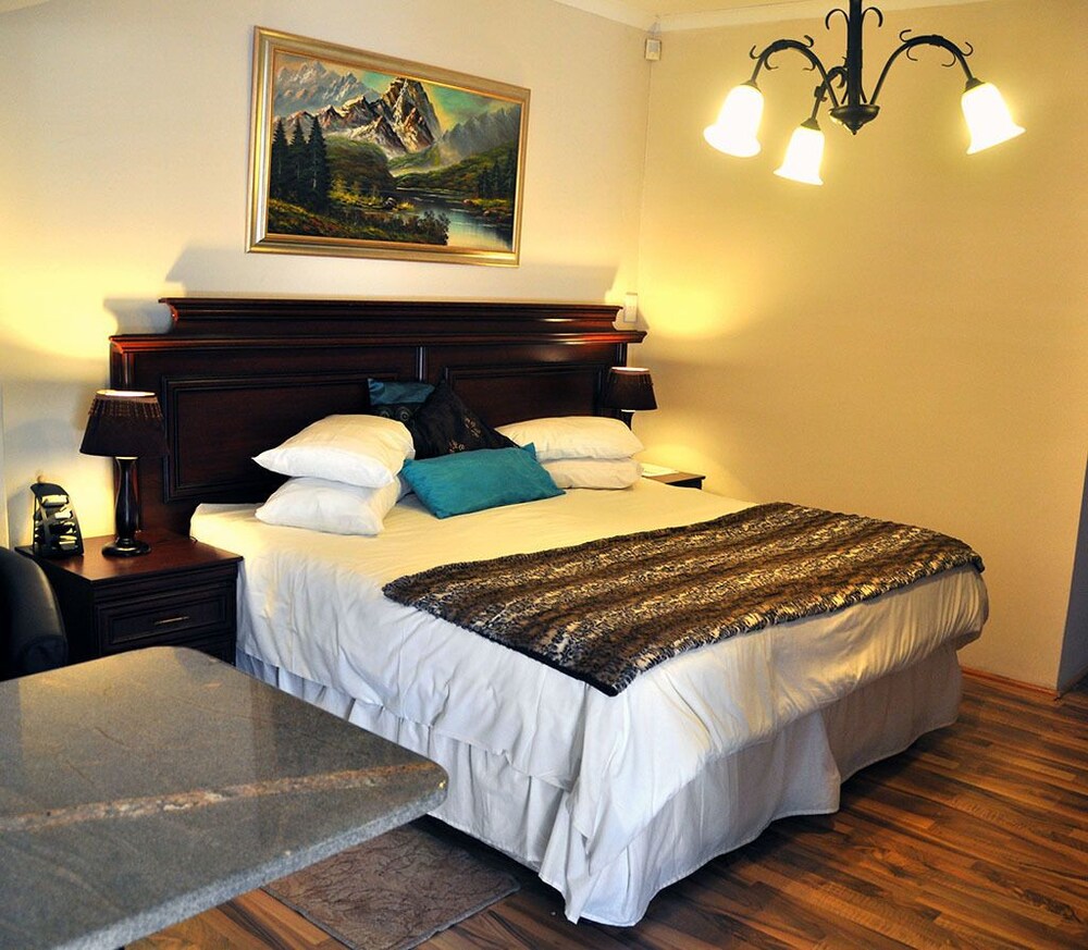 Cape Wine Route Guesthouse