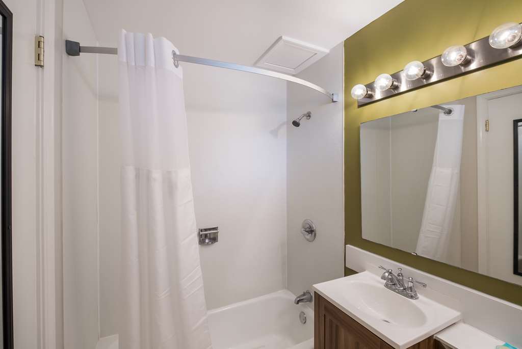 Americas Best Value Inn Painted Post - photo 11
