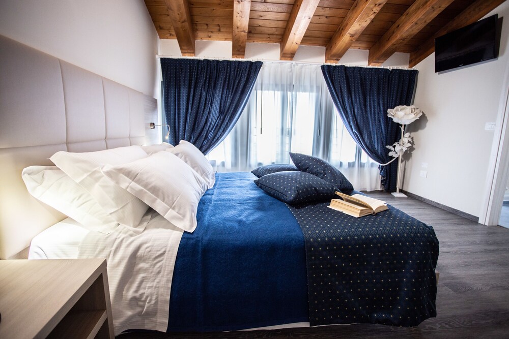 Home Hotel — hotel in Castelfranco Veneto