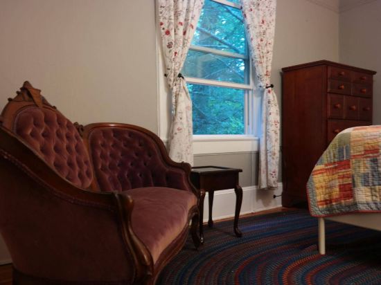 My Place Inn - photo 22