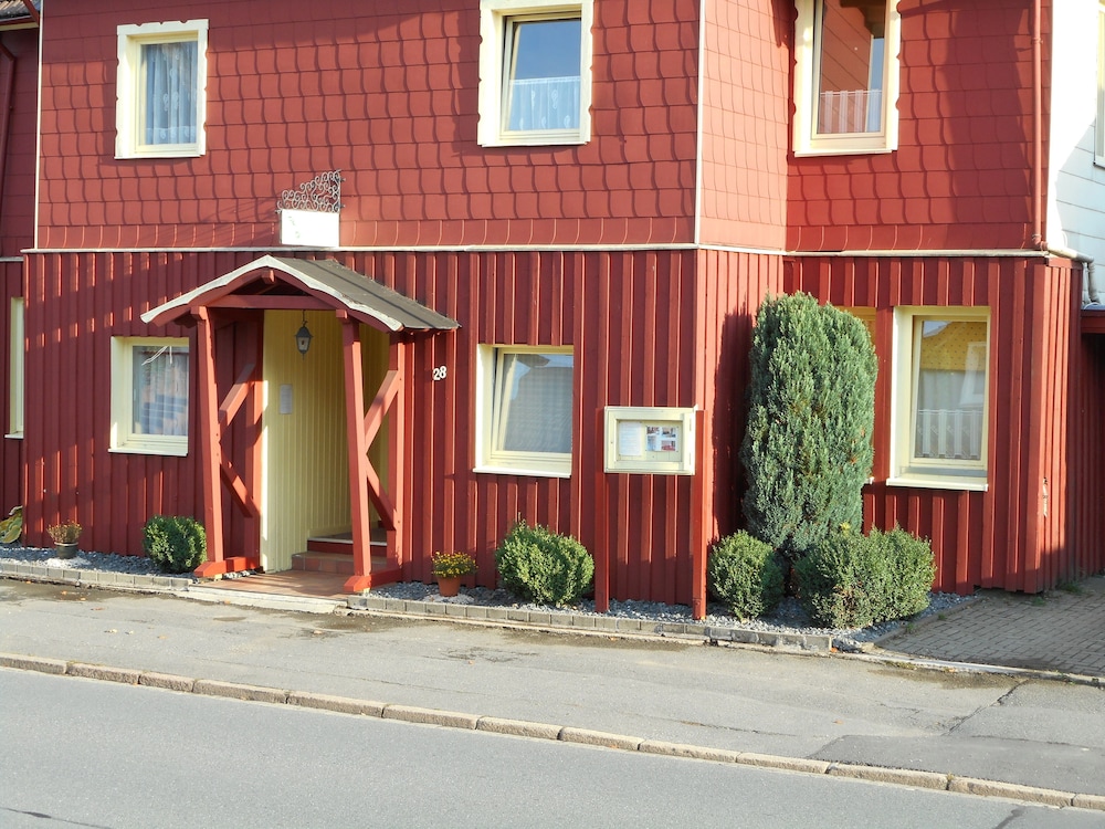 Hotell Sleep Easy - carbon neutral hotel in Solna