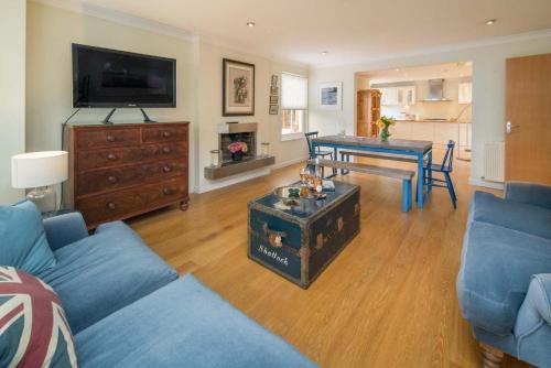 Flat 1 Medeira House — 4-Star Luxury Hotel in Seaview, United Kingdom
