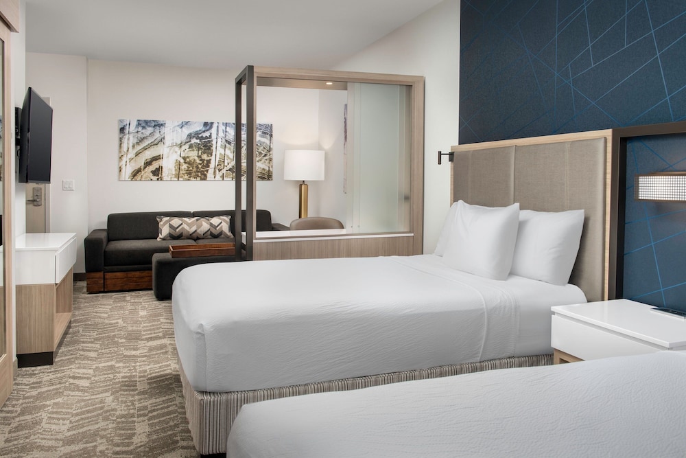 SpringHill Suites by Marriott Cincinnati Mason - photo 11