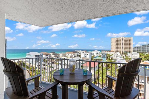The Long View - carbon neutral hotel in Destin