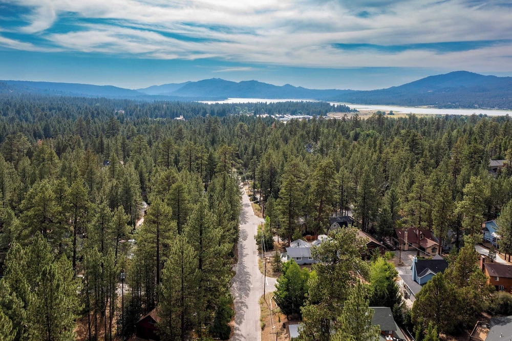 Avalon Pines by AvantStay 5 mins from Bear Mountain Ski Resort - photo 34
