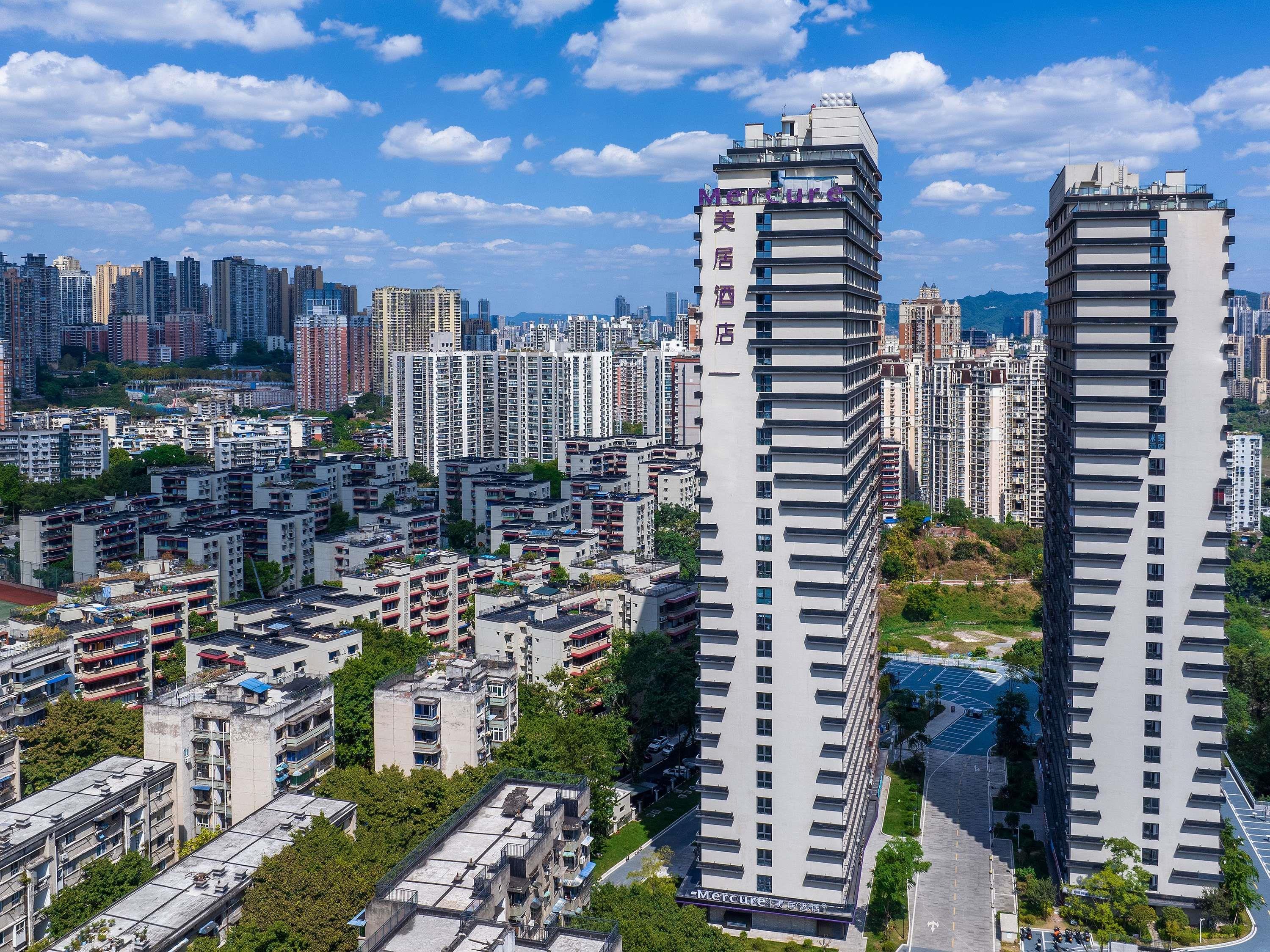Mercure Chongqing Times Paradise Walk — 4-Star Luxury Hotel in Chongqing, People's Republic of China