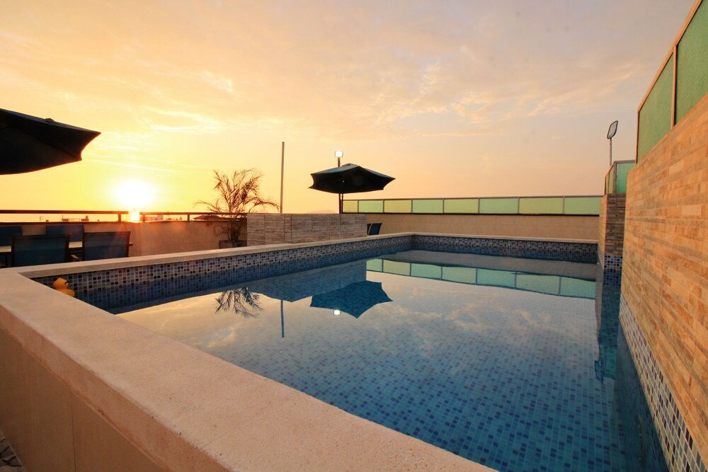 G Boss Hotel Sur in Punta Hermosa, Peru