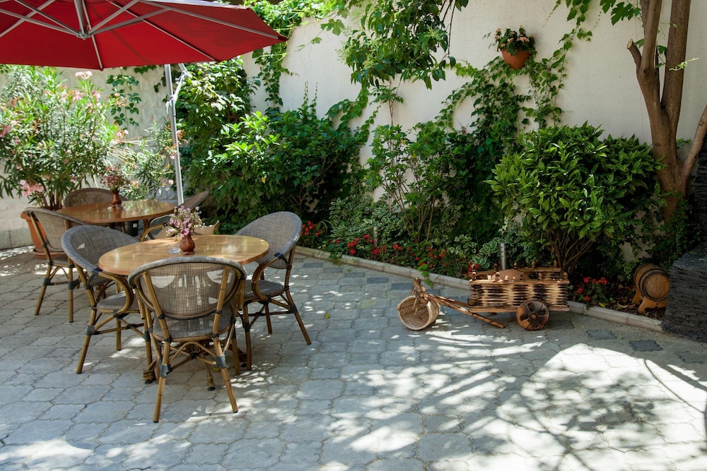 שטחי חוץ / גן