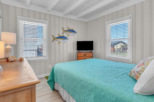 Lowe Tide by Oak Island Accommodations - photo 43