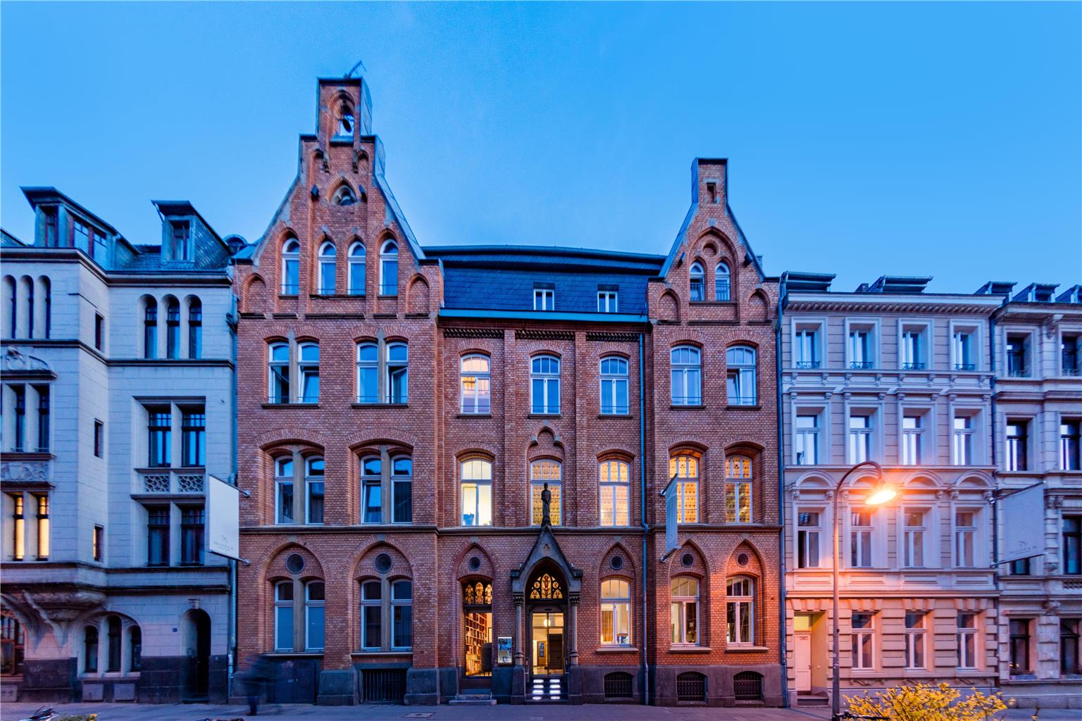 Hopper Hotel St. Josef — 4-Star Luxury Hotel in Koeln, Germany