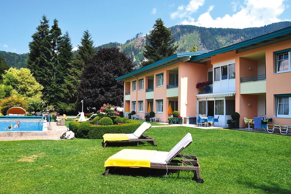 Birkenhof - carbon neutral hotel in Radenthein