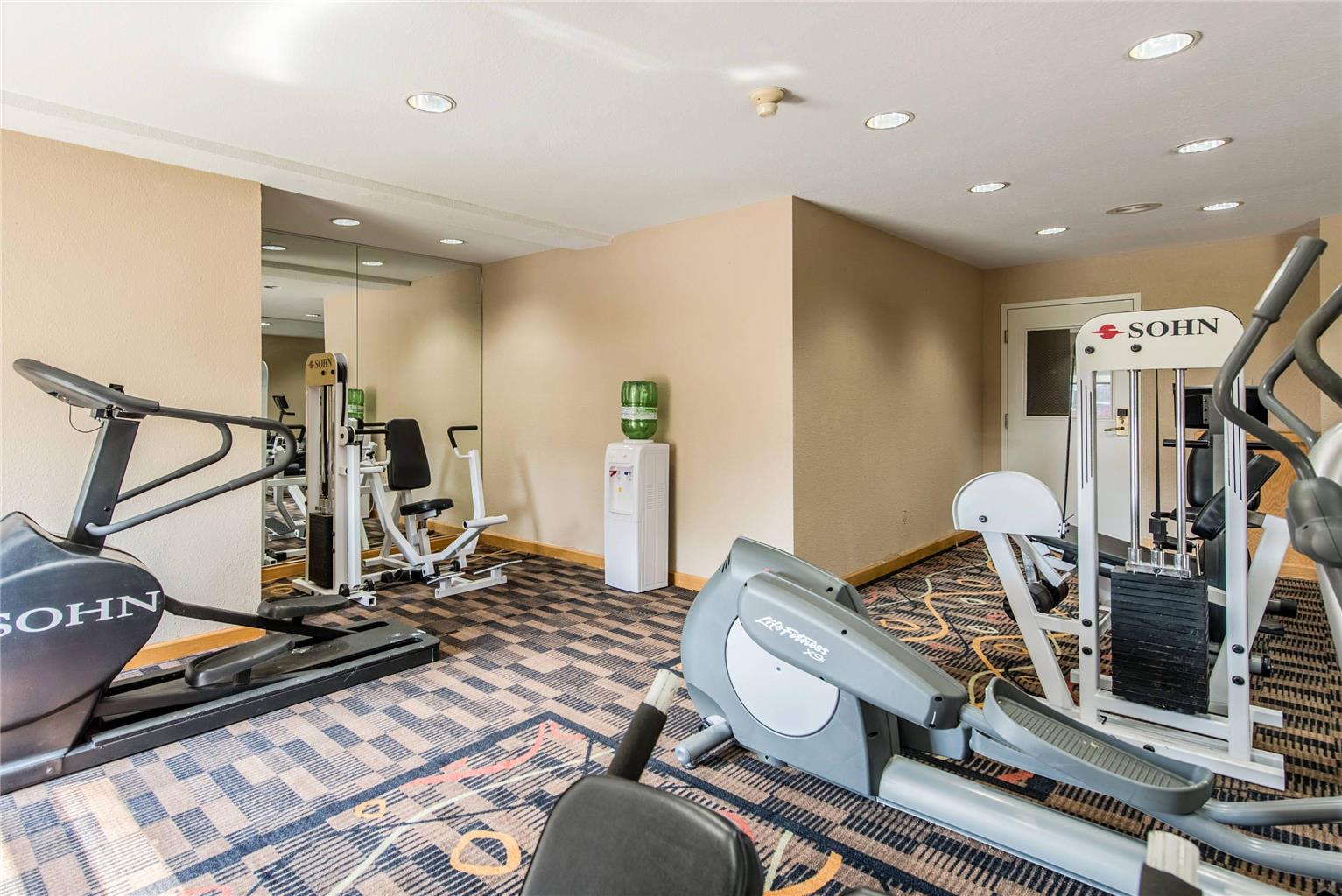 Quality Inn and Suites University Area - photo 59
