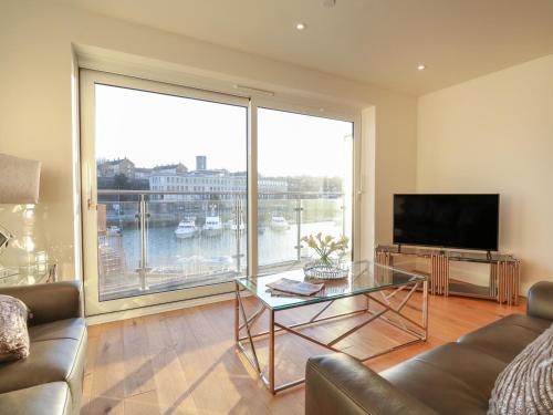 Harbourside Haven Apartment 4 — 4-Star Luxury Hotel in Weymouth, United Kingdom