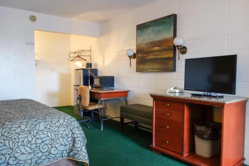 Cabana Inn - photo 28