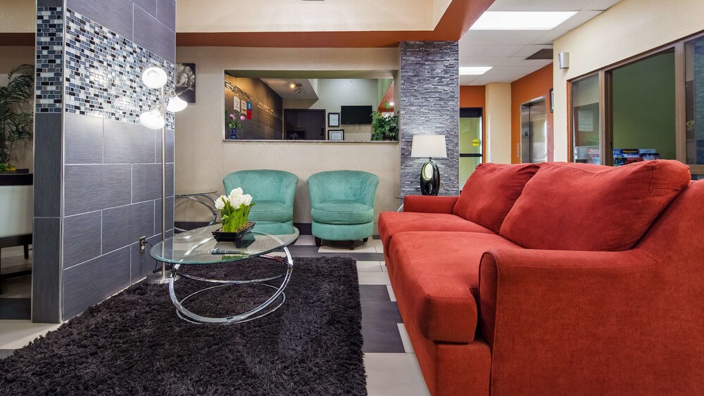 SureStay Plus Hotel by Best Western Blue Springs - photo 5