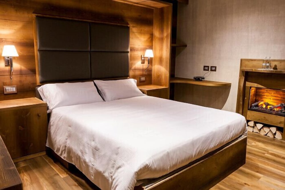 Hotel Reale Ristorante in Roccaforte Mondovi, Italy