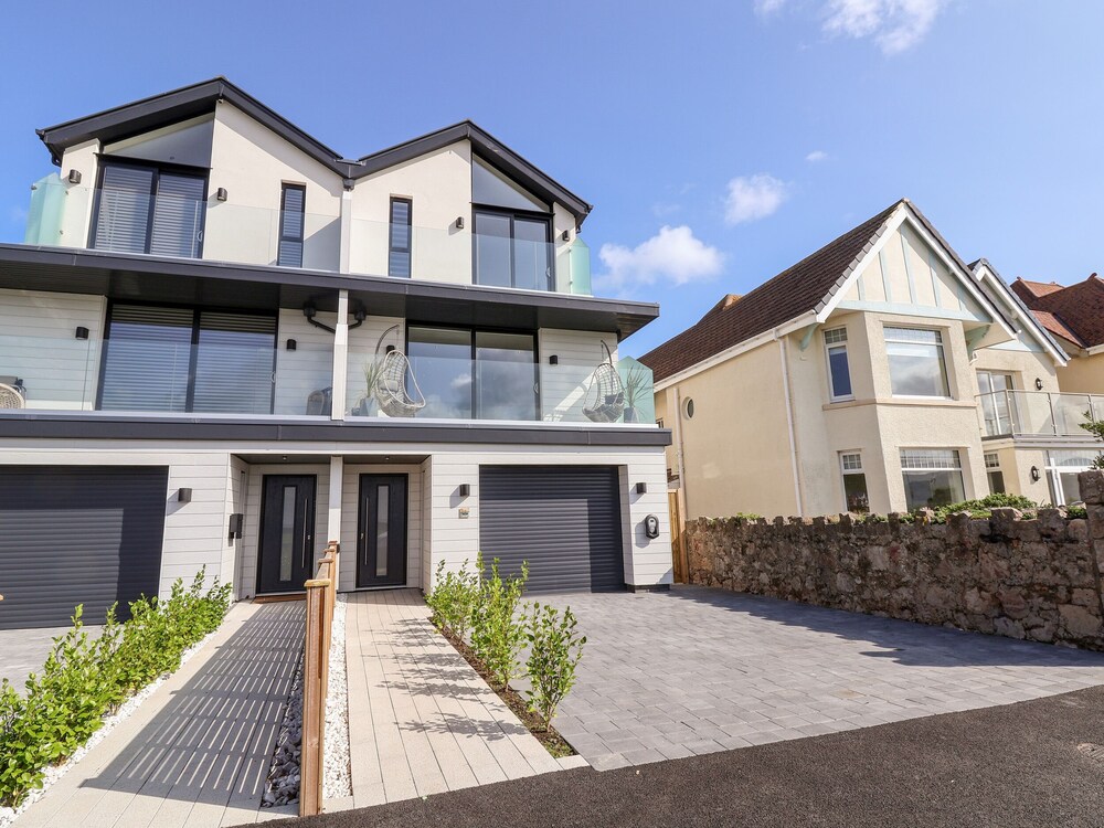 The Dunes - carbon neutral hotel in Llandudno