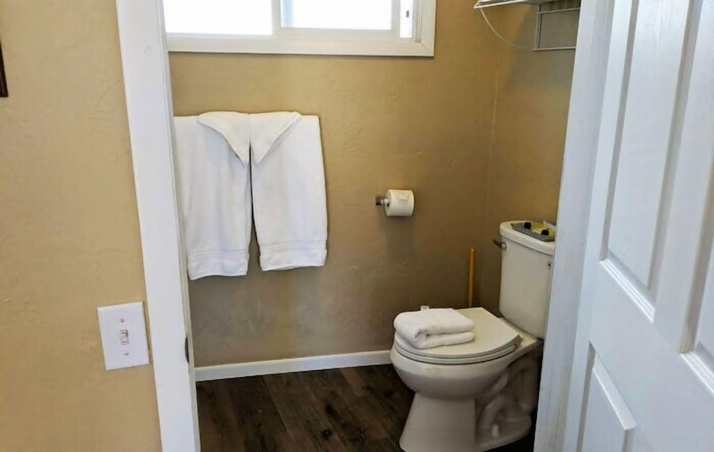 Paiute Trails Inn - photo 15