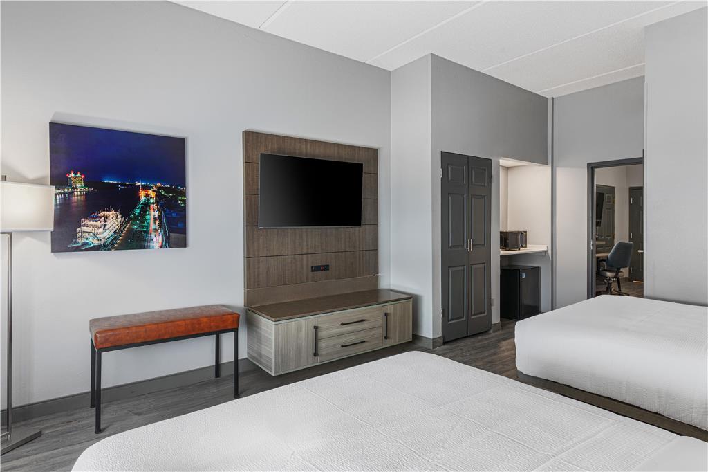 Best Western Plus Savannah Gateway - photo 23