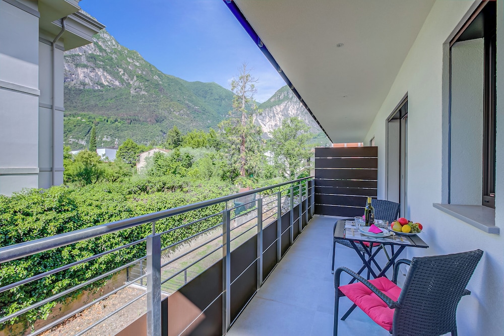 Appartamento Eureka — 4-Star Luxury Hotel in Riva Del Garda, Italy