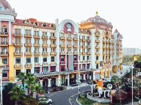 Dinosaur Resort Changzhou in Changzhou, People's Republic of China