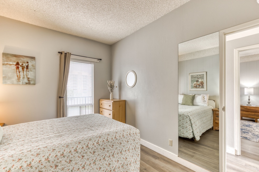 Sand & Sea Resort Condominiums - photo 175