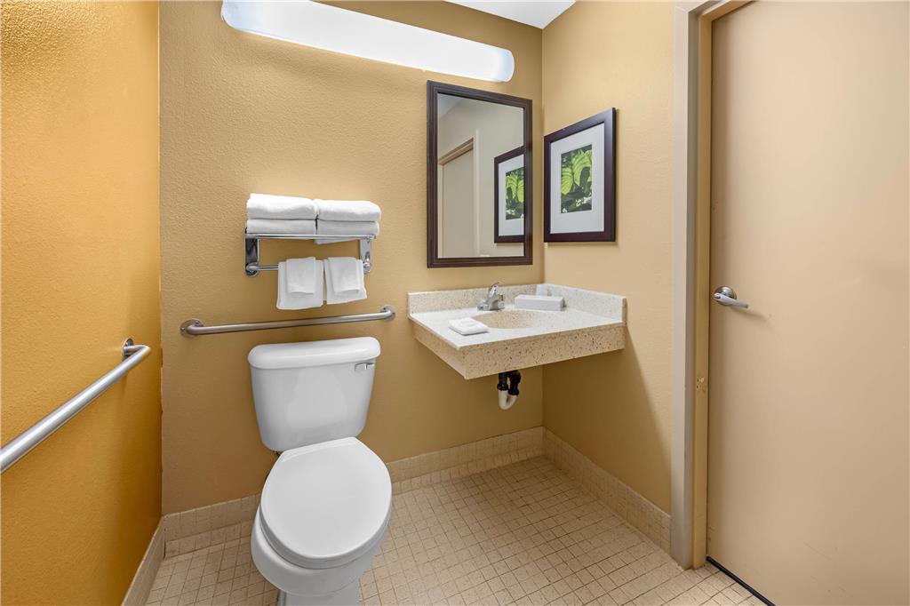 MainStay Suites Las Vegas Convention Center - photo 8