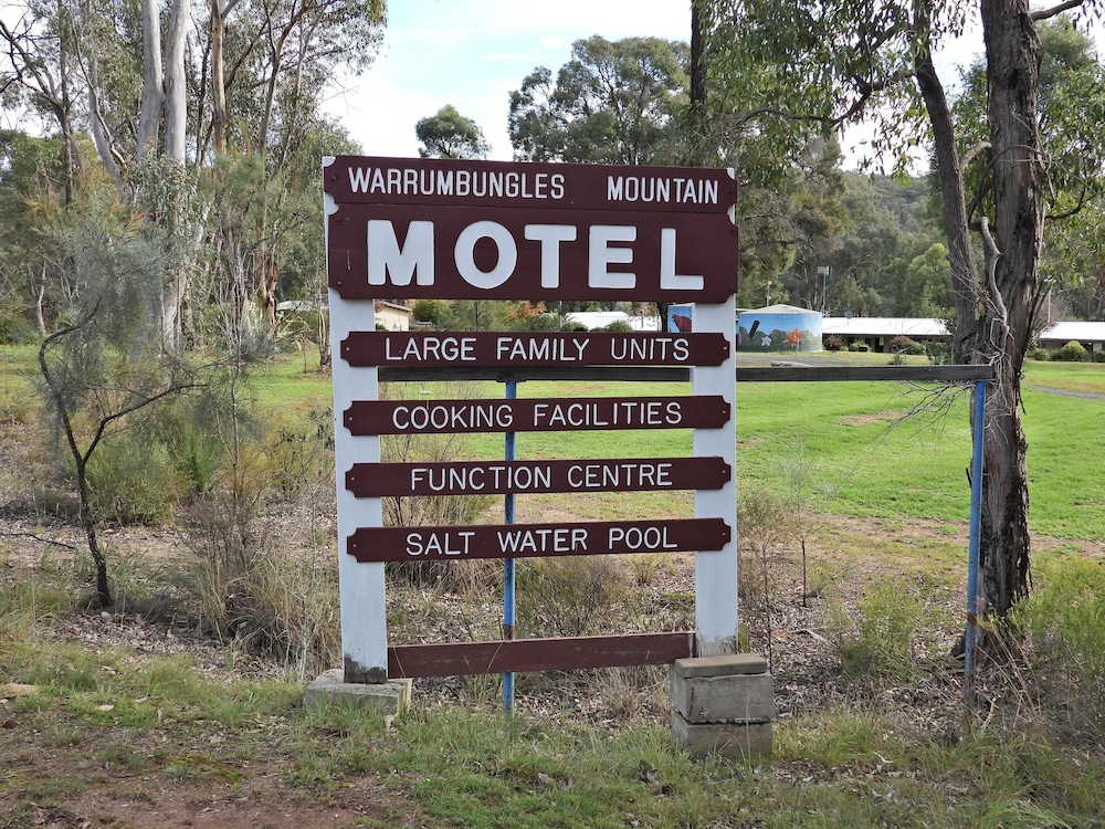 Warrumbungles Mountain Motel in Coonabarabran, Australia