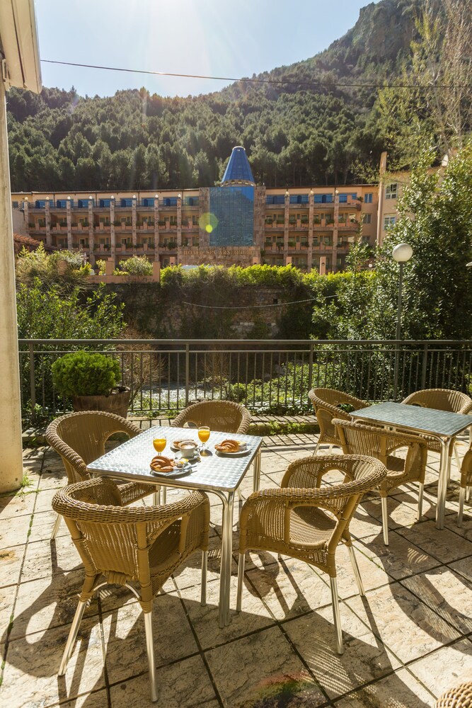 Hotel Parras - carbon neutral hotel in Arnedillo